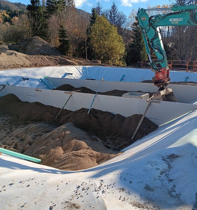 travaux d'assainissement pour planter des roseaux
