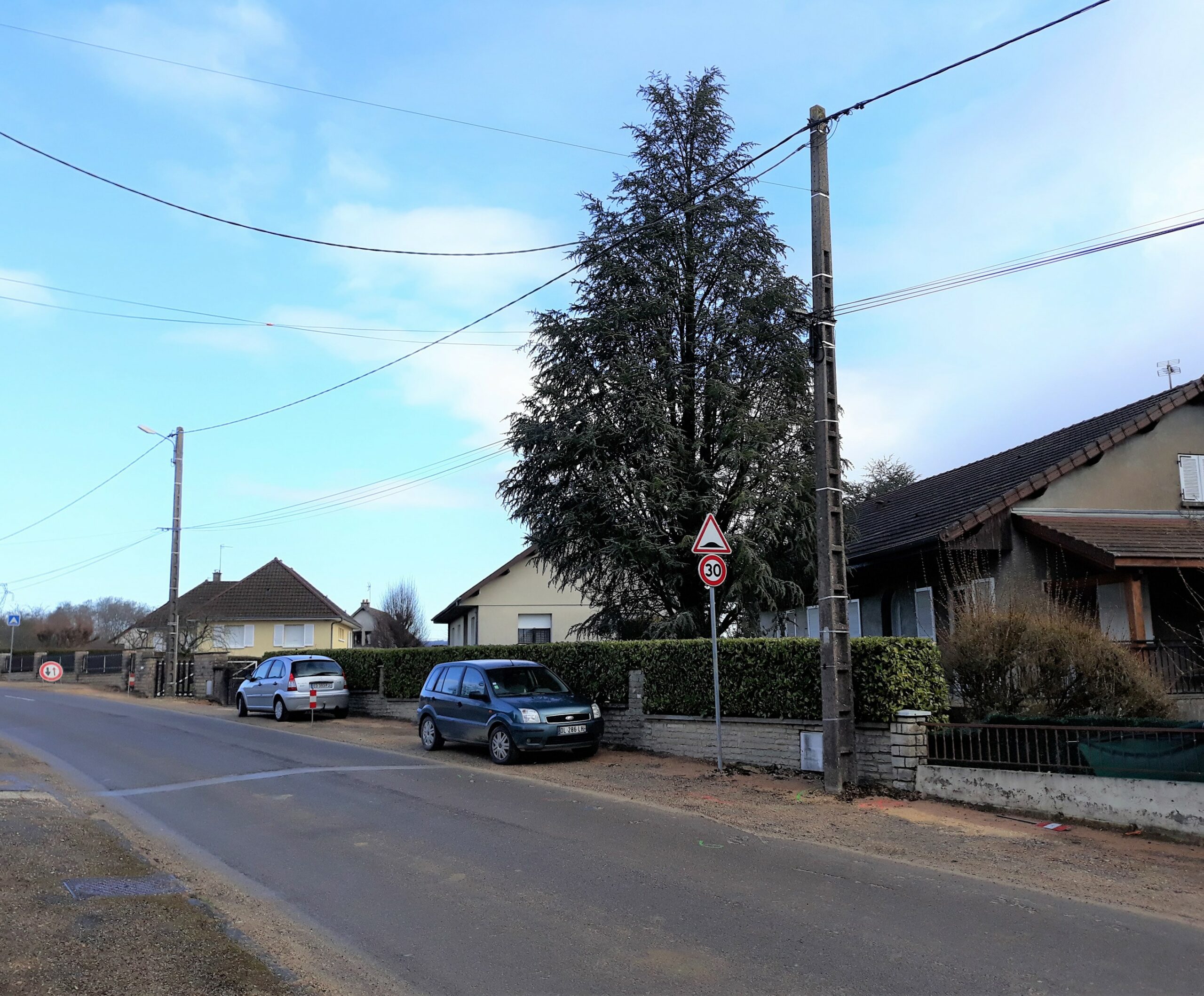 fourcherans avant rénovation réseau électrique